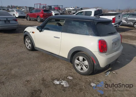 2015 Mini Hardtop Cooper from USA, damaged, VIN WMWXM5C51F3A58598